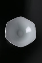 Load image into Gallery viewer, Akihiro Maeta - 006 White Porcelain Faceted Bowl
