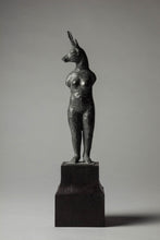 Load image into Gallery viewer, Laëtitia de Bazelaire, Femme Biche. Figures tutélaires, Mayaro 2020.
