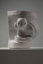 Load image into Gallery viewer, Laëtitia de Bazelaire, Homme dans sa coquille. Figures tutélaires, Mayaro 2020.
